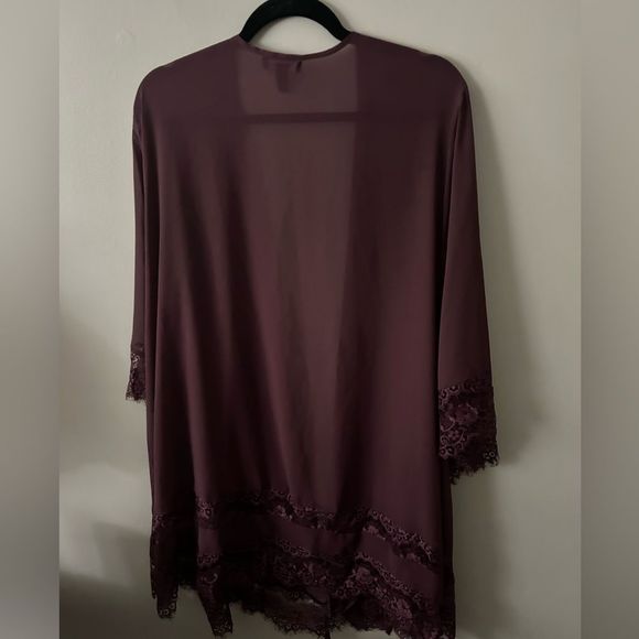 Torrid Chiffon Lace Mix Kimono 3/4X - Picture 6 of 7